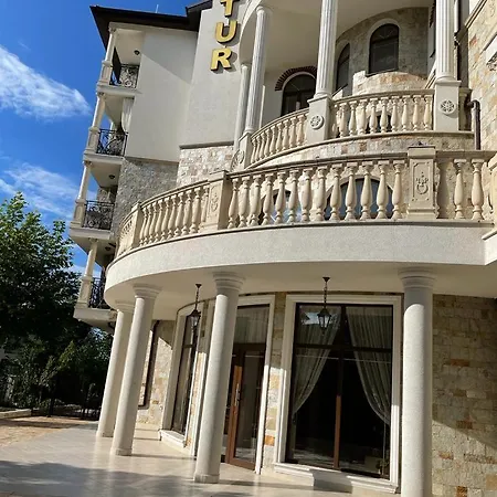 Vip комплекс Artur Apartment